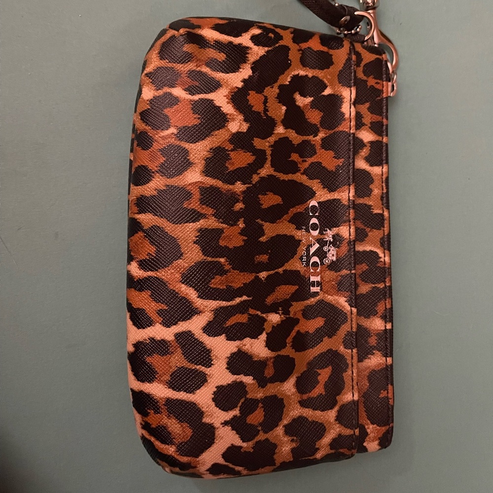 Coach Leopard Print Wristlet. Like New Condition. - image 4